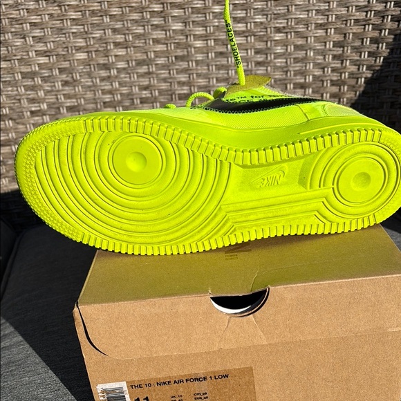 Nike Off-White Air Force 1 Low Volt size 11 - Picture 10 of 16